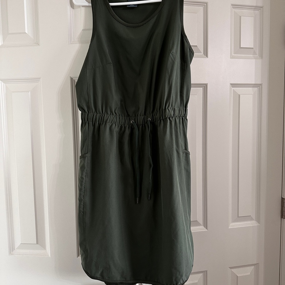 Tek Gear Dresses with Pockets - Picture 2 of 5